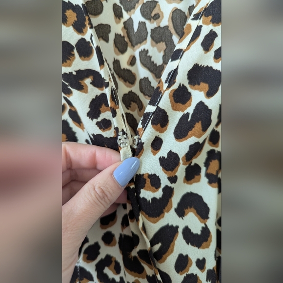 Leopard print midi dress w pockets size S - Picture 3 of 6
